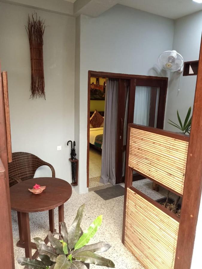 Cocotinos Lembeh A Boutique Dive Lodge Bitung Екстериор снимка