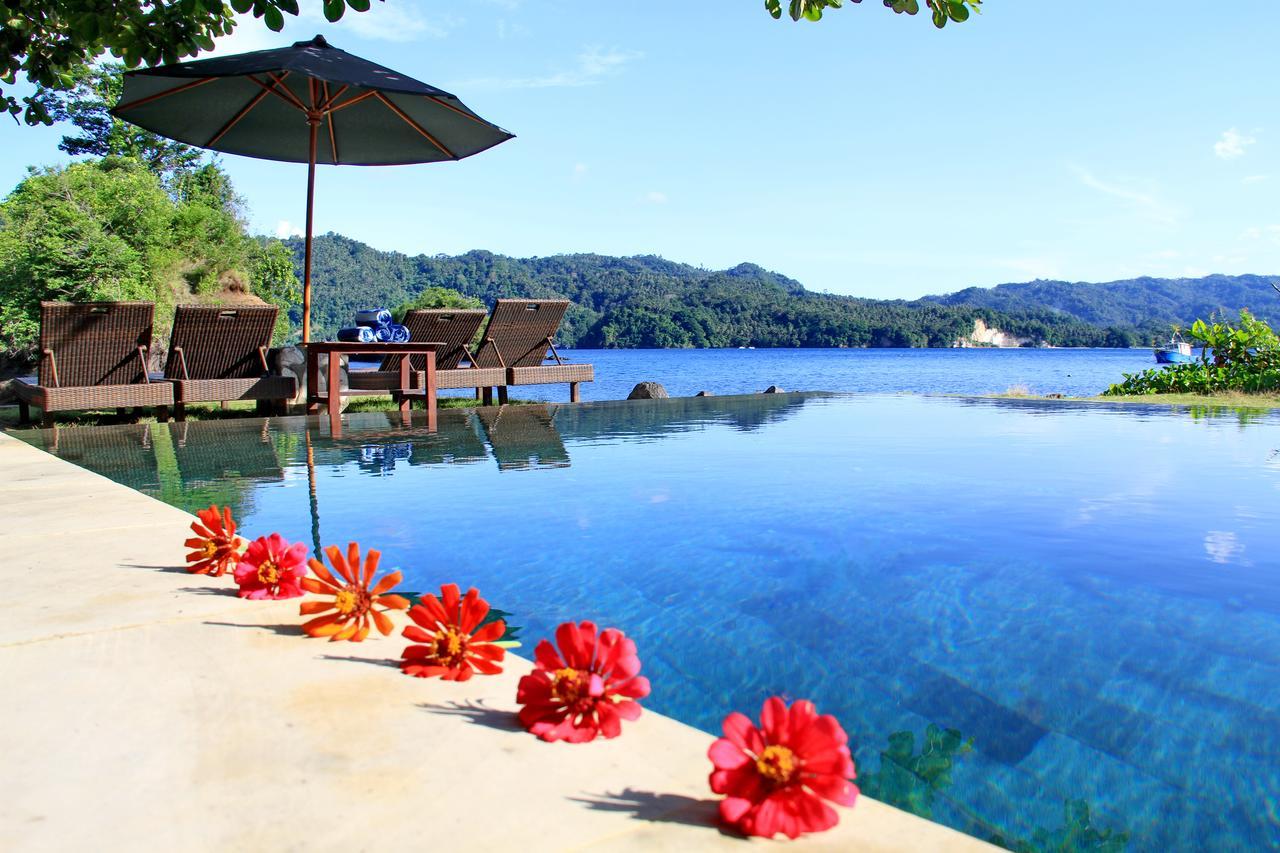 Cocotinos Lembeh A Boutique Dive Lodge Bitung Екстериор снимка